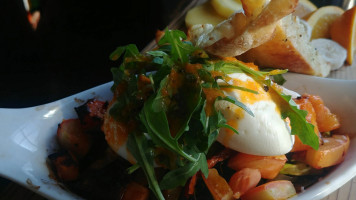 Wheelies Motorcycles & Cafe Bebida