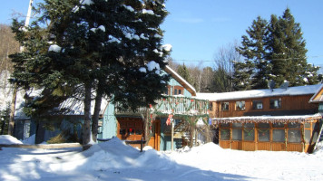 Auberge Le Cheval Bleu Exterior