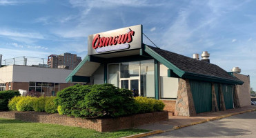 Osmow's Exterior