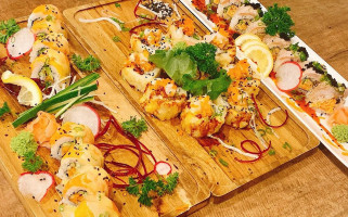 Sushi Sora food
