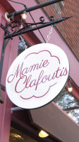 Mamie Clafoutis Van Horne Logo