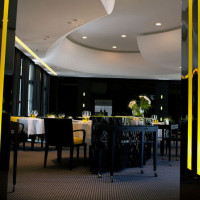 Symposium Cafe Ajax inside