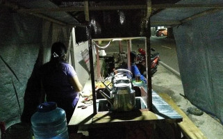 The Puffin Café Exterior