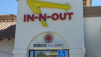 Tim Hortons outside