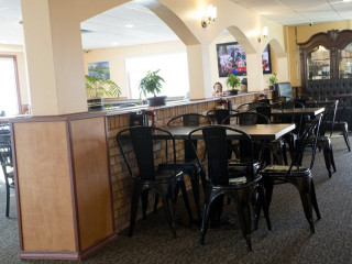 Vacation Inn Dine Lounge