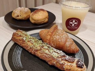 Bloom Cafe