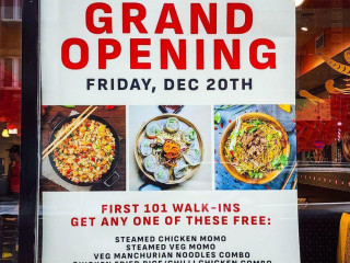 Momo Loco Dumplings And Wok Toronto