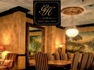 Grant Hall Dining Room Lounge