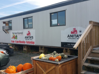 Anita's Organic Mill Store