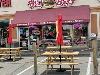 Pete's Big Bite Burgers