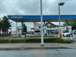 Triple O's Chevron Bridgeport