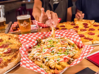 High Rollers Pizza And Craft Beer