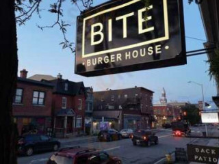 Bite Burger House