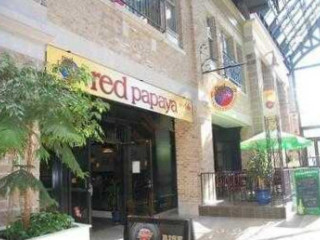 Red Papaya Bar & Grill