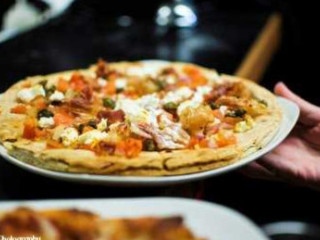 Zzas Pizza Bistro & Tapas Bar