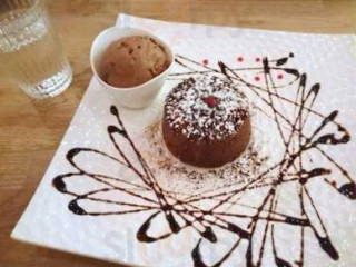 0109 Dessert & Chocolate