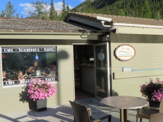 Fiddle Valley Cafe Miette Hot Springs