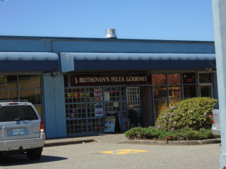 J Beethoven's Pizza Gourmet