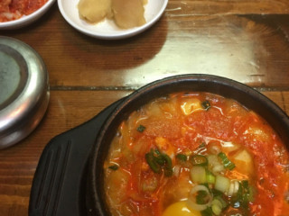 Baik Me Korean Restaurant