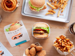 A&W (650 Queen Street TO)