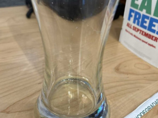 Boston Pizza Walker Rd