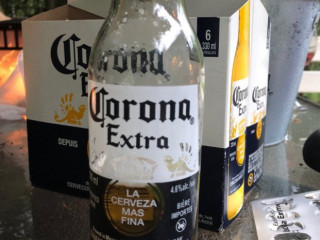 Mansfield Corner Store