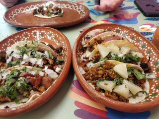 Mariachi Mexican Tacos Cantina
