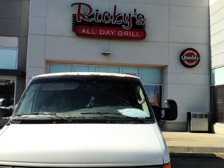 Ricky's All Day Grill Seton
