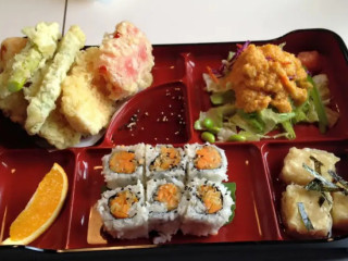 Sushi Nami Royale Clayton Park