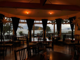 Bennett Bay Bistro