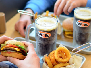 A&W