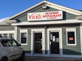 Vicki's