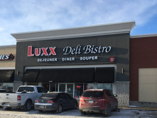 Luxx Deli Bistro