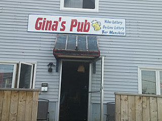 Gina's Pub