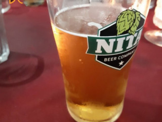 La Piazza Courtyard & Lounge