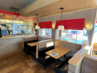 Dairy Queen Grill & Chill