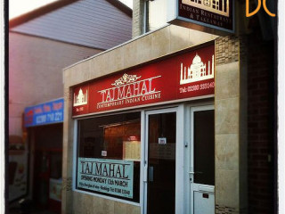 Famena's Famous Roti Curry