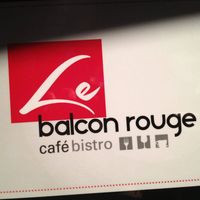 Le Balcon Rouge CafÉ Bistro