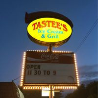 Tastee's Grill & Ice Cream