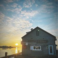 Lobster Barn Pub Eatery