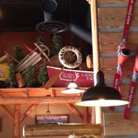 Montana's BBQ & Bar