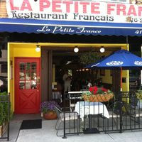 La Petite France (toronto)